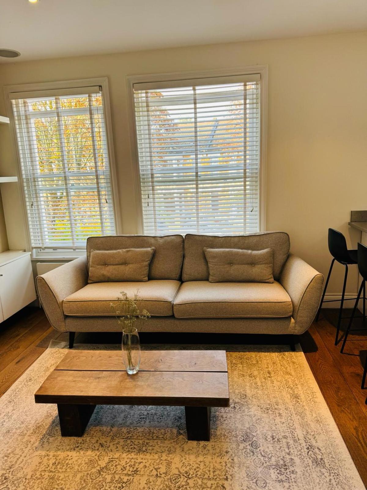 Appartamento Stunning Flat In Chiswick Londra Esterno foto